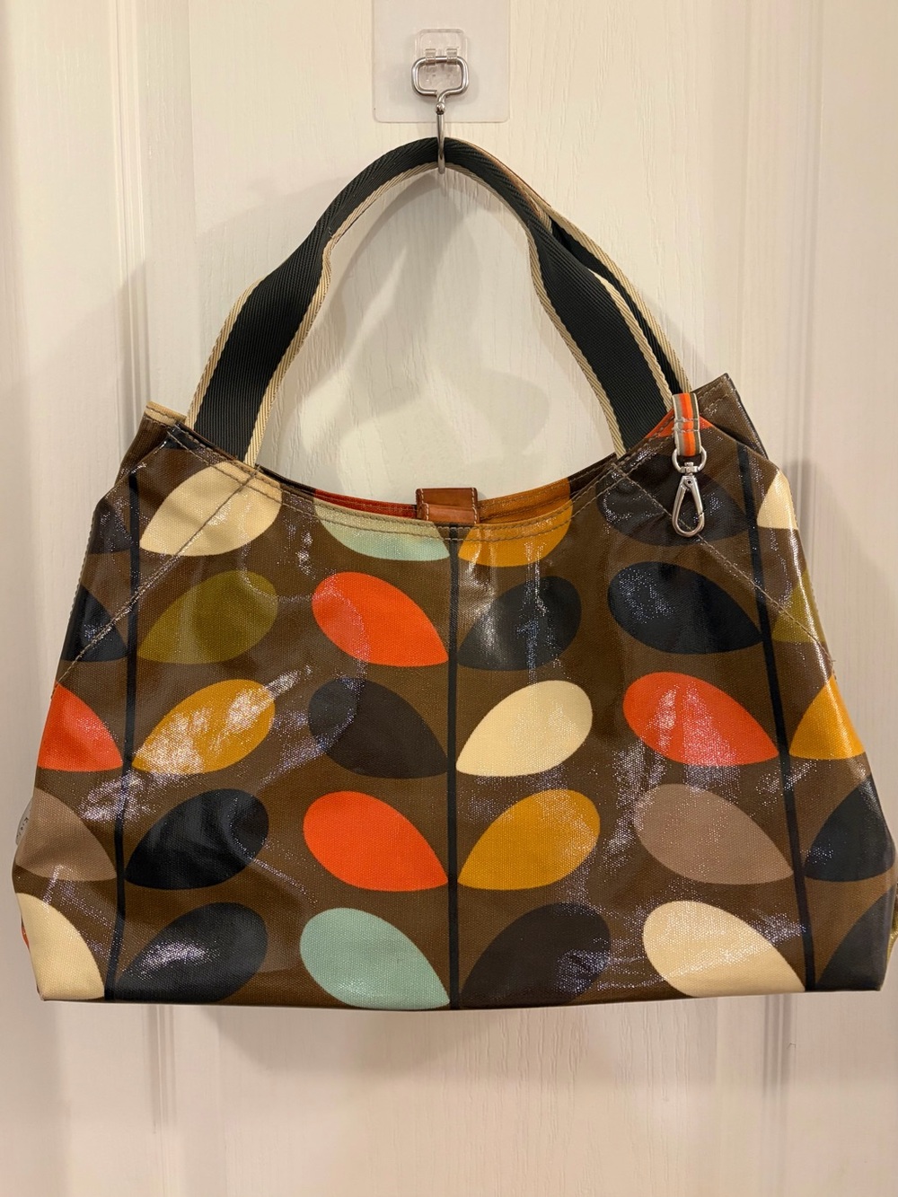 Orla Kiely Classic Multi Stem Laminated Canvas Shoulder Bag NWOT